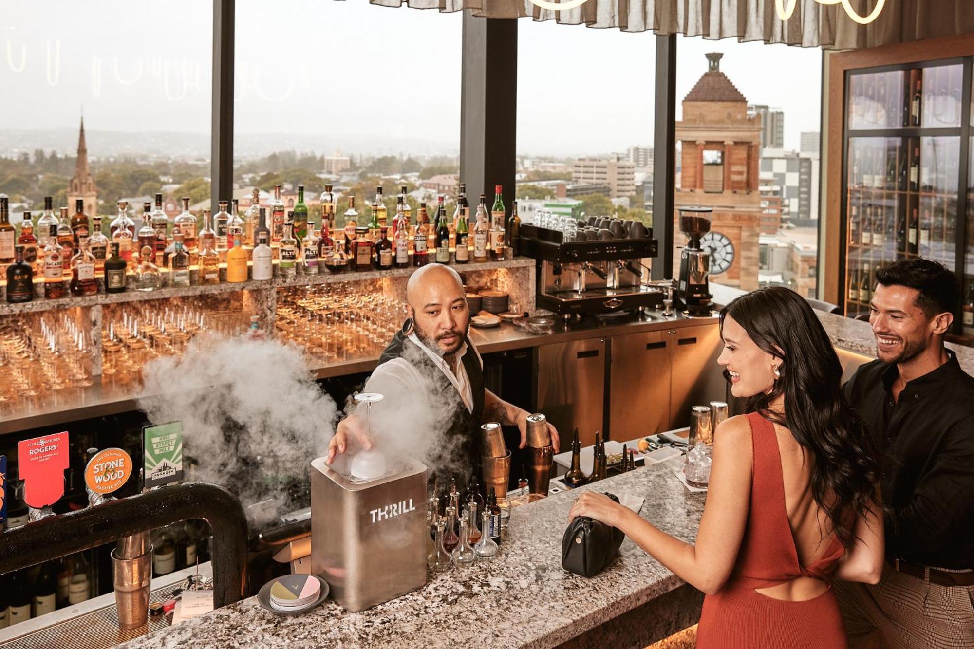 Hotel Crystalbrook Kingsley Newcastle Zewnętrze zdjęcie The bar at the 107